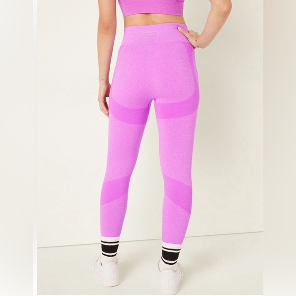3/$30 🍂 Victoria’s Secret Pink Seamless High-Waist Full Length Workout Leggings - Picture 2 of 11